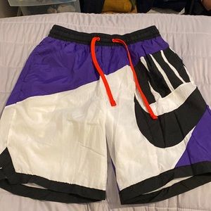 Nike retro swish basketball shorts